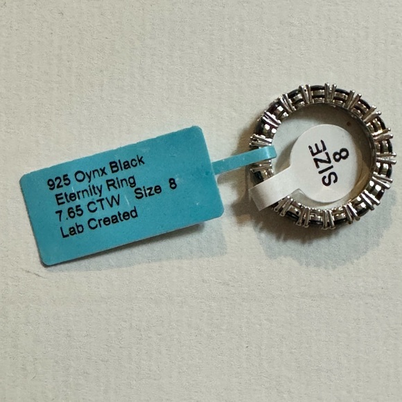 Sterling Silver Size 8 Black Onyx ring with stones all around - Picture 3 of 3